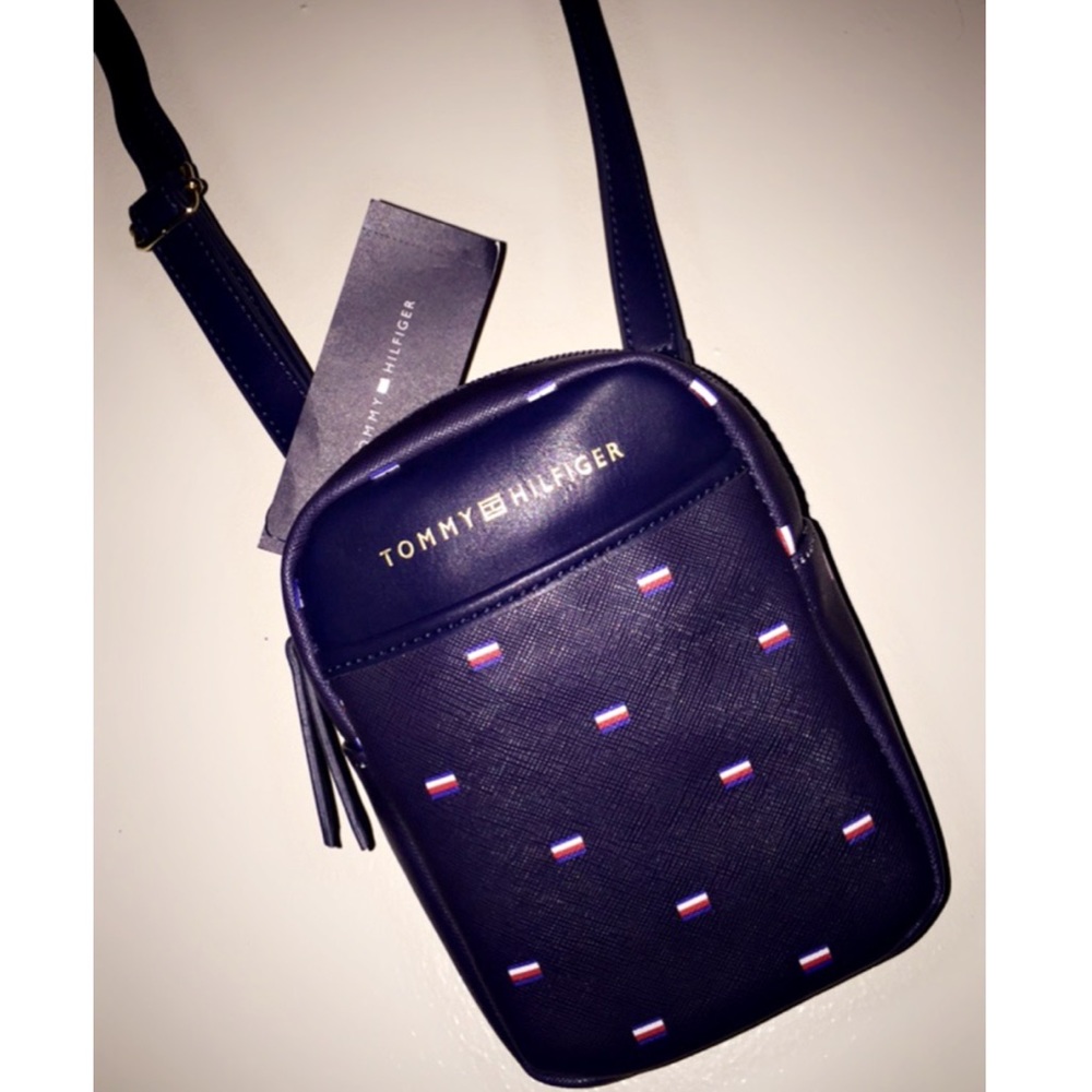 Tommy Hilfiger crossbody bag